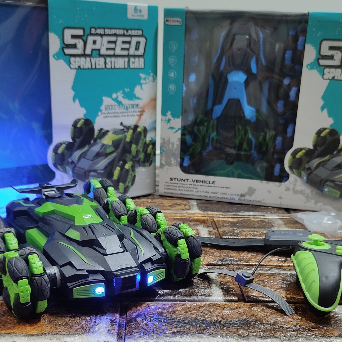 🚗 سيارة sprayer stunt car&nbsp; بـ 8 عجلات – متعة، قوة، وذكاء!
