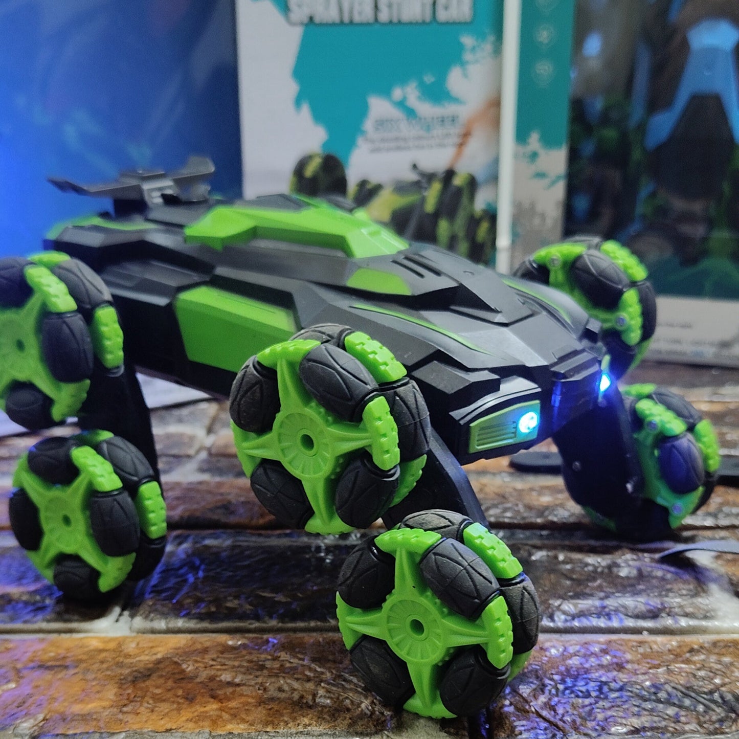 🚗 سيارة sprayer stunt car&nbsp; بـ 8 عجلات – متعة، قوة، وذكاء!