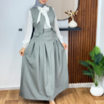 Ensemble "Signature" : Ensemble jupe longue et gilet en tissu crêpe