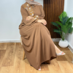 Hijab Premium Marron  – Élégance & Fluidité – Image 5