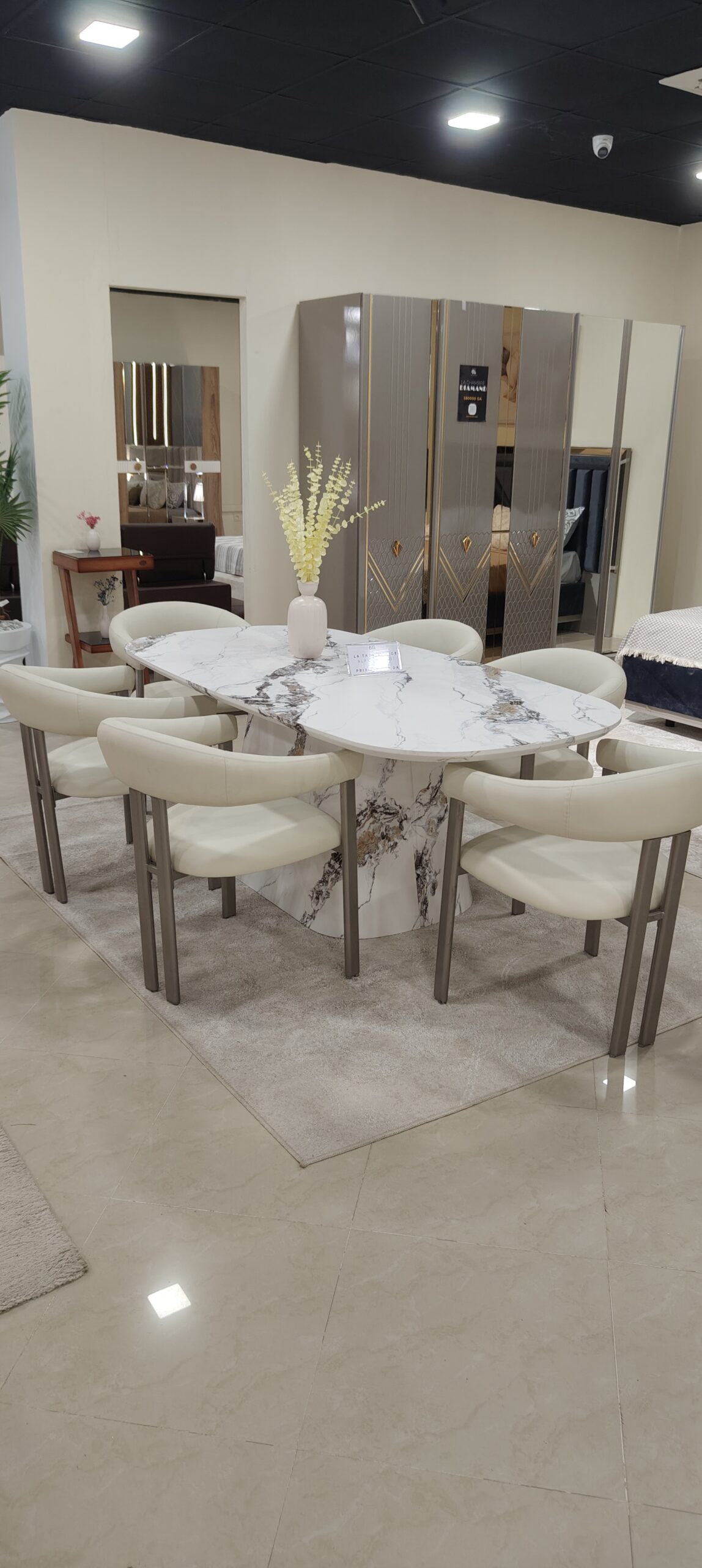 oplus_2097184 Table à Manger Design Alpha Dt-1981 - 6 Chaises Effet Marbre | Palayra – Image 1