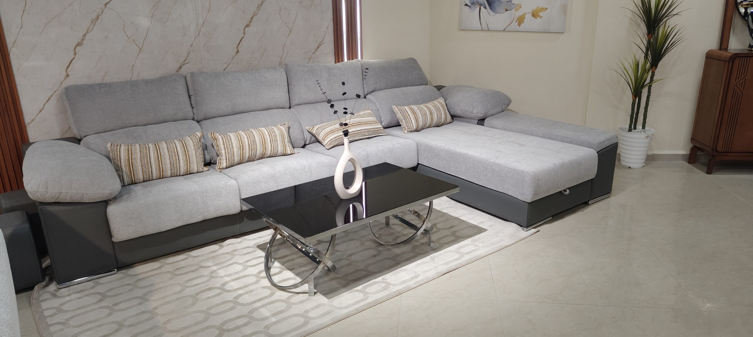oplus_2097152 Canapé d'Angle Moderne Goya L avec Coffre de Rangement - Confort & Praticité | Palayra – Image 1