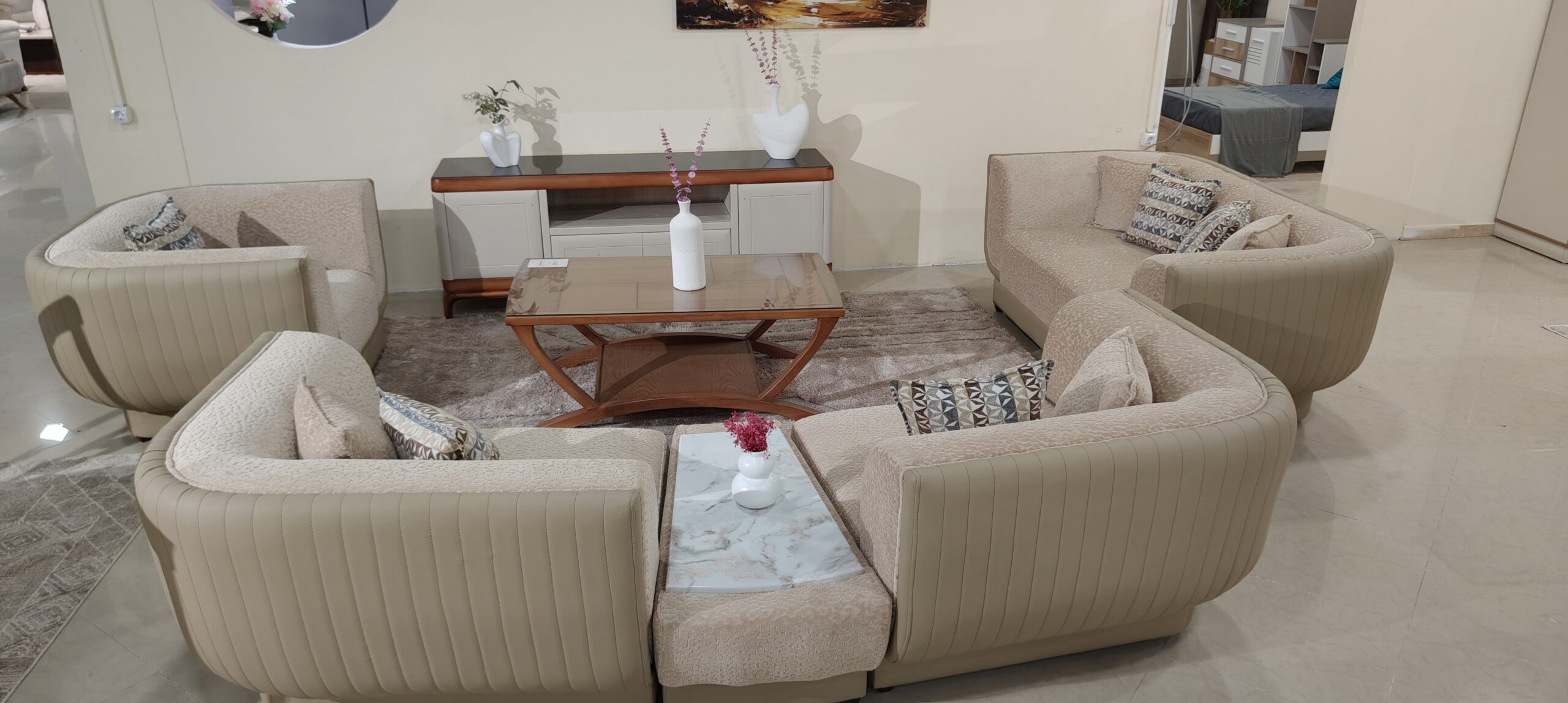 oplus_2097152 Salon Japonais Design & Épuré - Confort Enveloppant & Style Contemporain | Palayra – Image 1