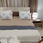 Chambre à Coucher Adulte Contemporaine Zena - Design Chaleureux & Bois Noble | Palayra