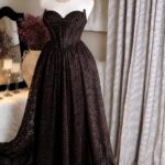 Robe de Soirée Princesse en Dentelle Bustier Cœur avec Corset Lacé (Modèle Romance Nocturne) | Palayra