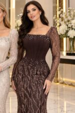 Robe de Soirée Sirène Encolure Carrée et Broderies de Perles Haute Couture (Modèle Prestige Lumineux) | Palayra – Image 2
